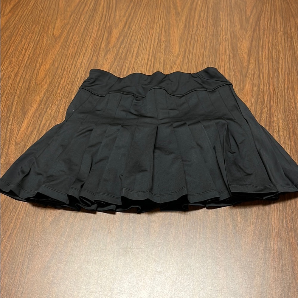Tuckernuck Black Fit and Flare Ruffled Mini‎ Skirt